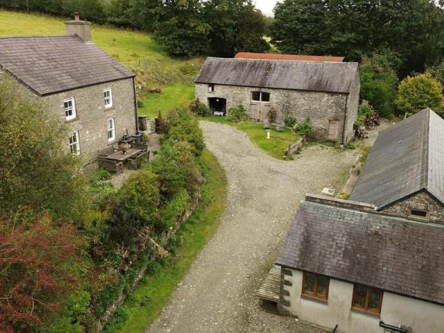 House for sale in Cynwyl Gaeo, Pumsaint