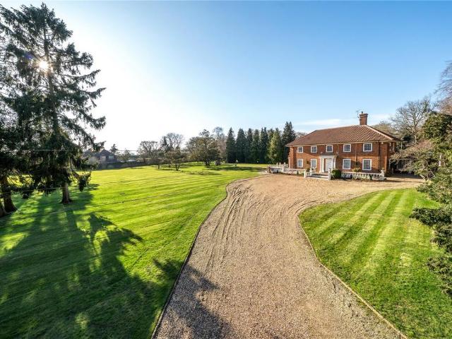 House for sale in Gerrards Cross, Higher Denham