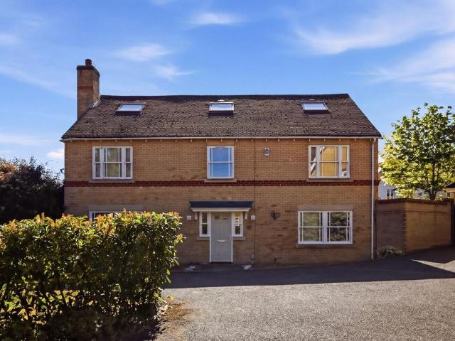 House for sale in Flitch Green, Uttlesford