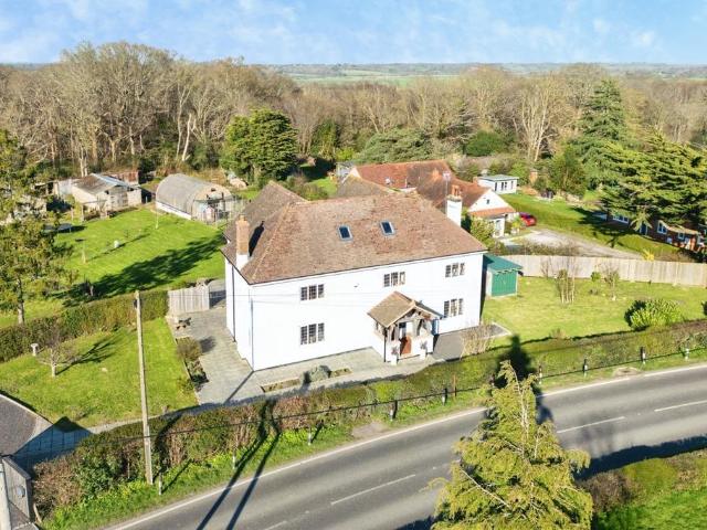 House for sale in Heathlands, East Sussex