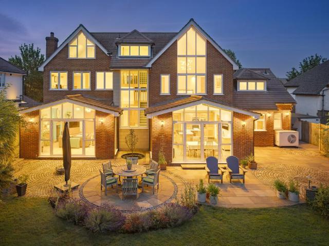 House for sale in London Borough of Croydon, Purley