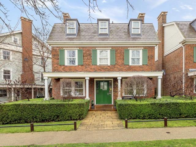 House for sale in Worcester Park, Greater London