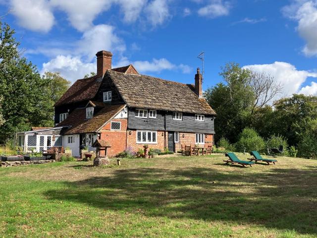House for sale in Morgan's Green, Horsham