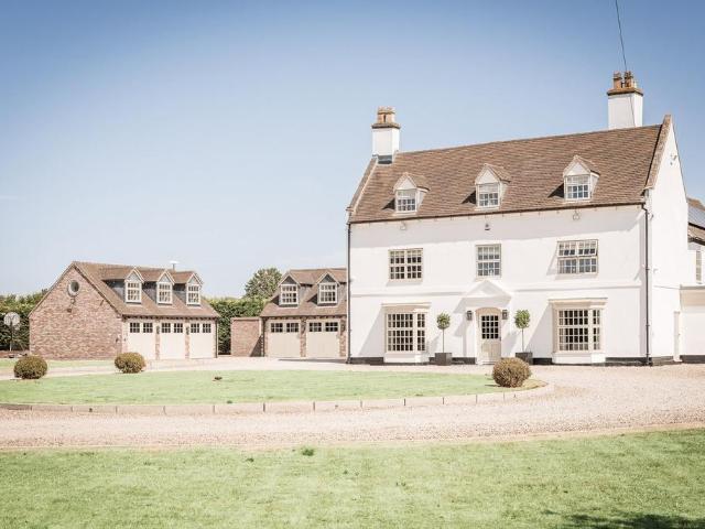 House for sale in Coleshill CP, Gun Hill