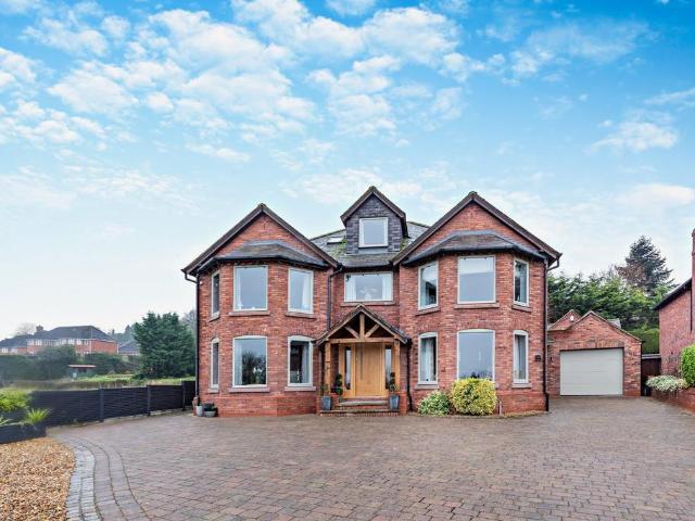 House for sale in Marford, Wales