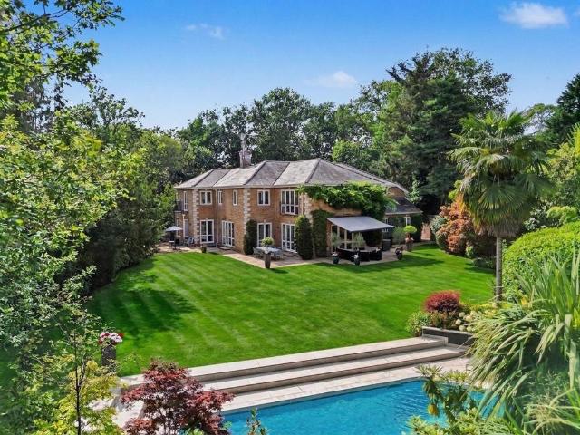 House for sale in Whiteley Village, Blackhills