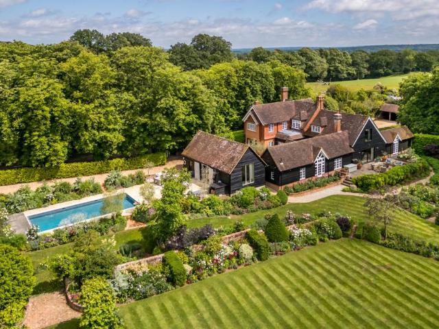 House for sale in Horsham, West Sussex