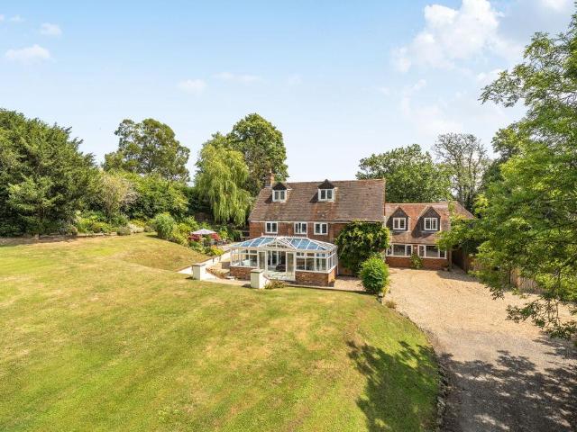 House for sale in Hunton, Midway