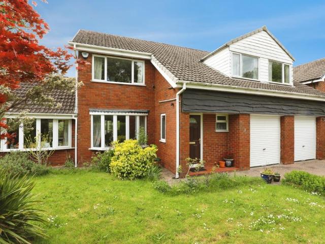 House for sale in Willaston