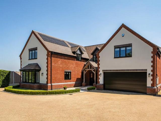 House for sale in Earlswood, Stratford-on-Avon