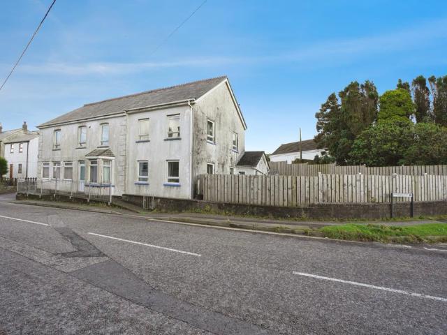 House for sale in Scredda, Cornwall
