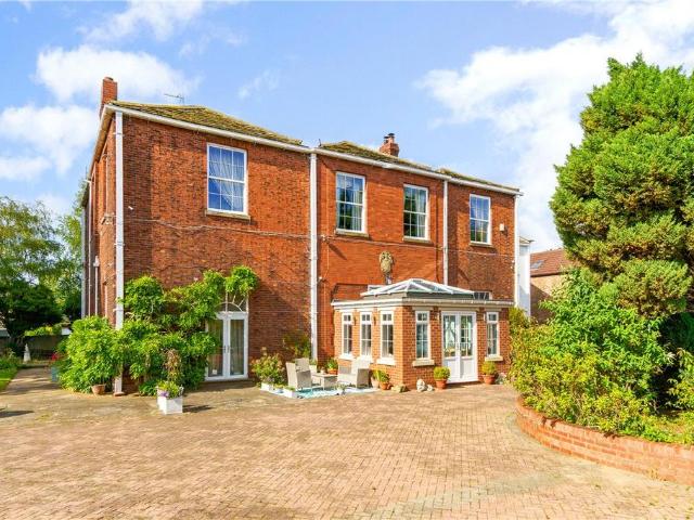 House for sale in West Haddlesey, North Yorkshire