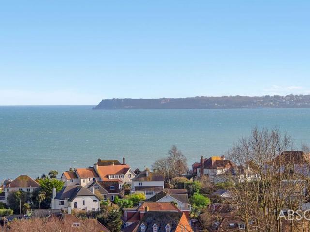 House for sale in Livermead