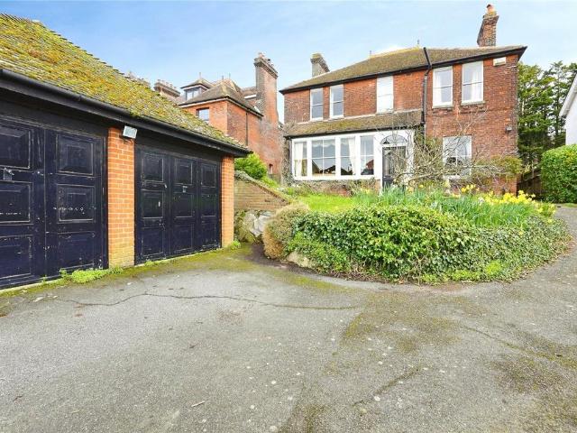 House for sale in Tower Hamlets, Dover