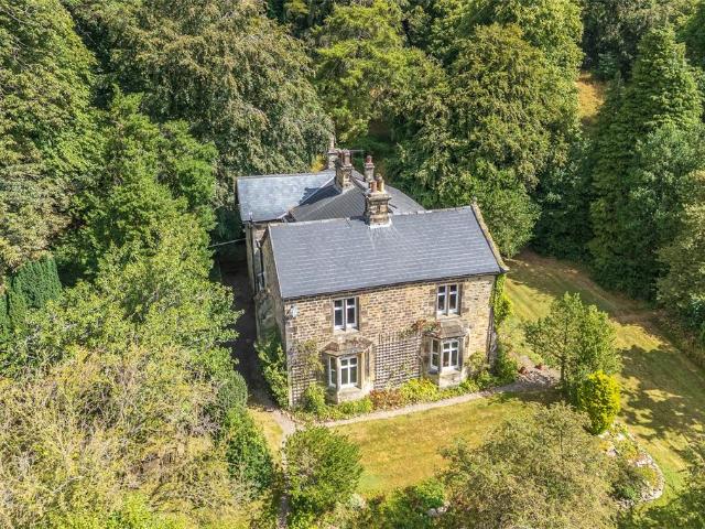 House for sale in Sherburn Hill