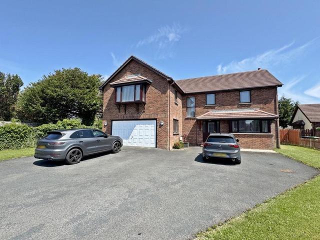 House for sale in Ballasalla