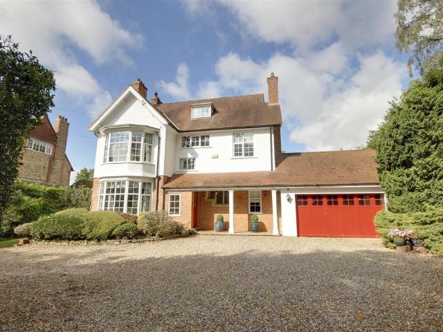 House for sale in Elloughton-cum-Brough, Elloughton