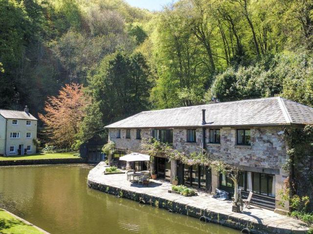 House for sale in Llanfoist Fawr, Llanfoist