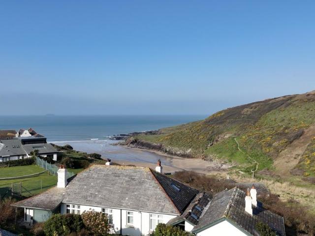 House for sale in New Polzeath, Cornwall