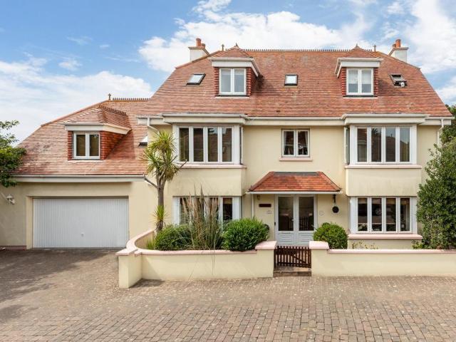House for sale in St. Lawrence, Ventnor