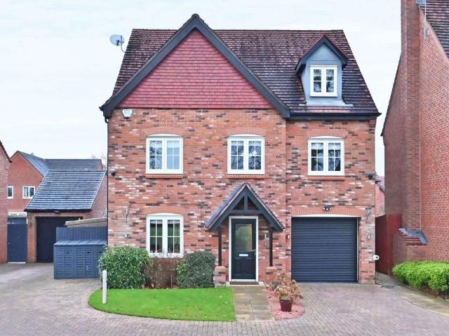 House for sale in Yarnfield and Cold Meece, Baswich
