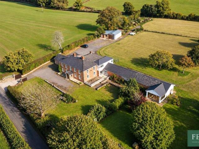 House for sale in Plump Hill, Forest of Dean