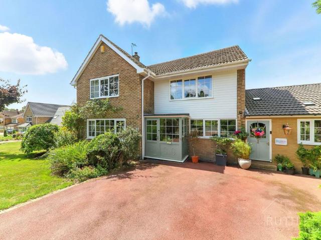 House for sale in Ackworth, High Ackworth