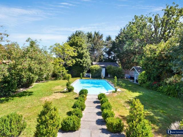 House for sale in Ardleigh Green, Greater London