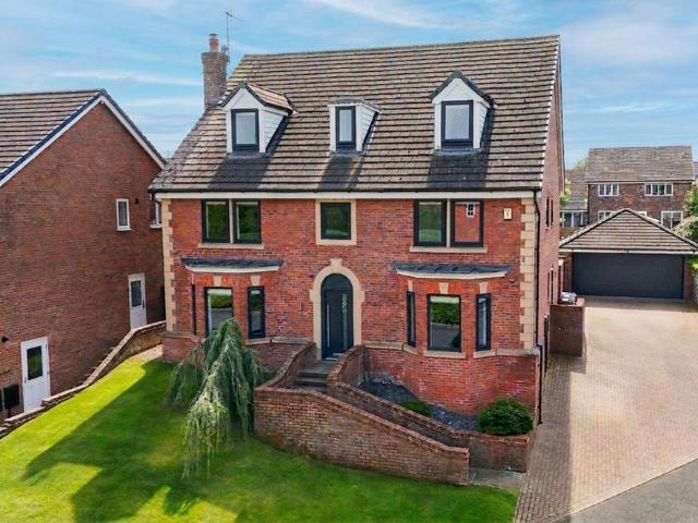 House for sale in Brockhall Village, Paradise