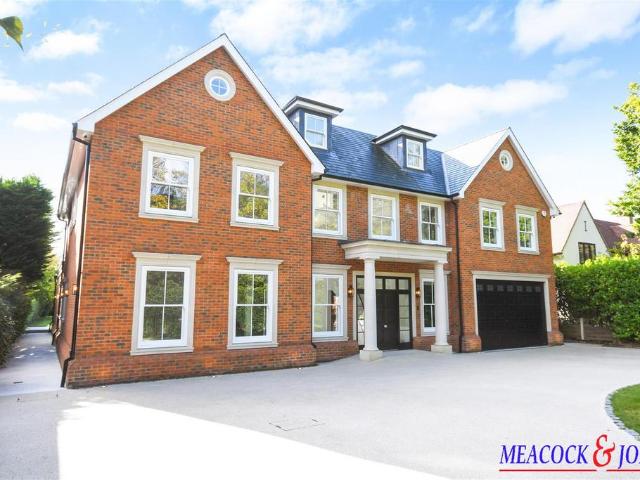 House for sale in Hutton, Brentwood