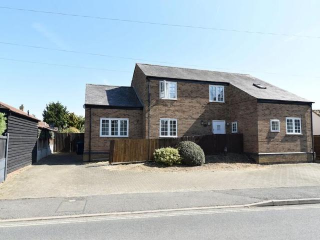 House for sale in Alconbury, Huntingdonshire