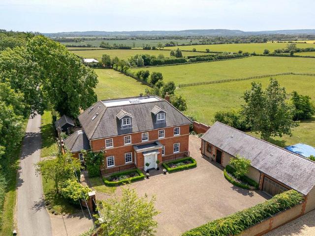 House for sale in Mentmore, Ledburn