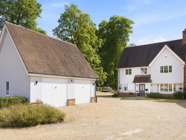House for sale in Duton Hill, Essex