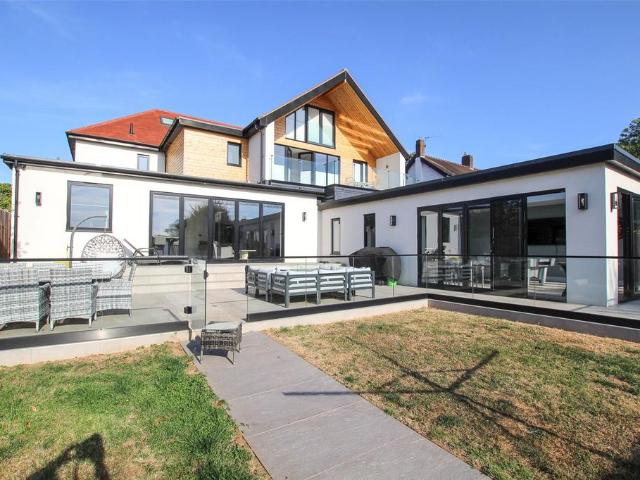 House for sale in Rhydypenau, Falcon Lodge