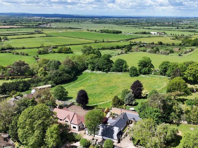 House for sale in Long Crendon