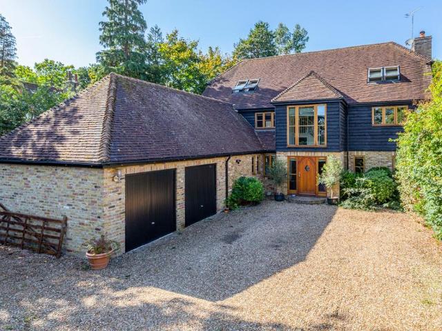 House for sale in Sheerwater, Woking