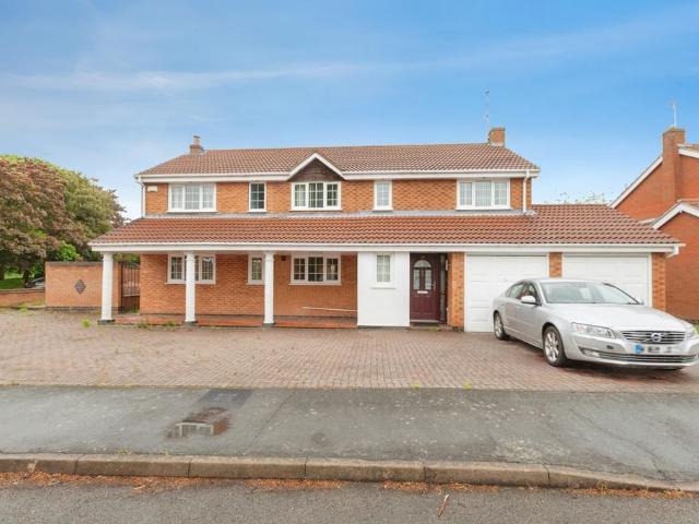 House for sale in Syston, Elmfield