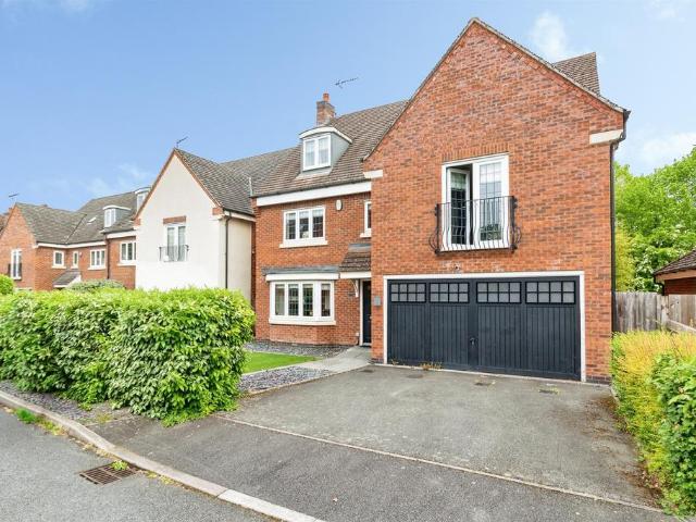 House for sale in Baswich, Staffordshire