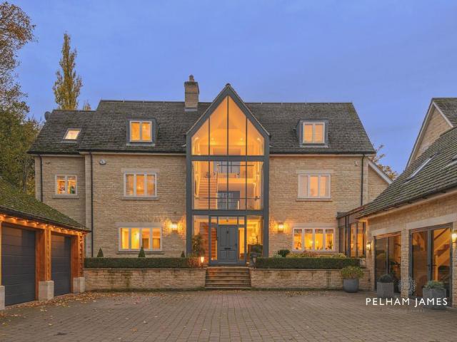 House for sale in Baron St Martin, Barholm