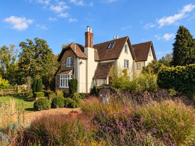 House for sale in Goose Green, Horsham