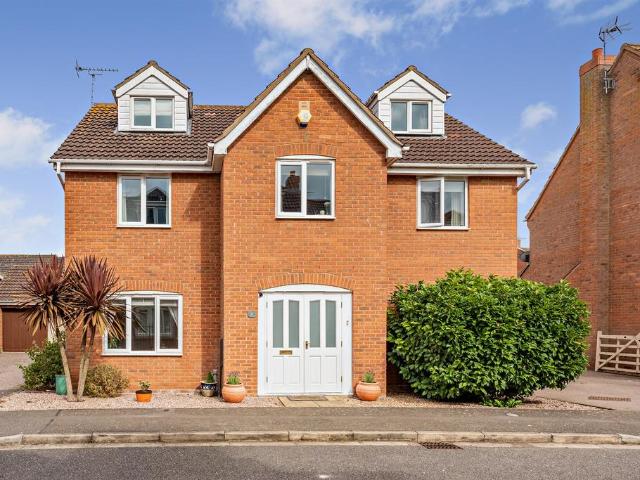 House for sale in Hampton Hargate, Peterborough