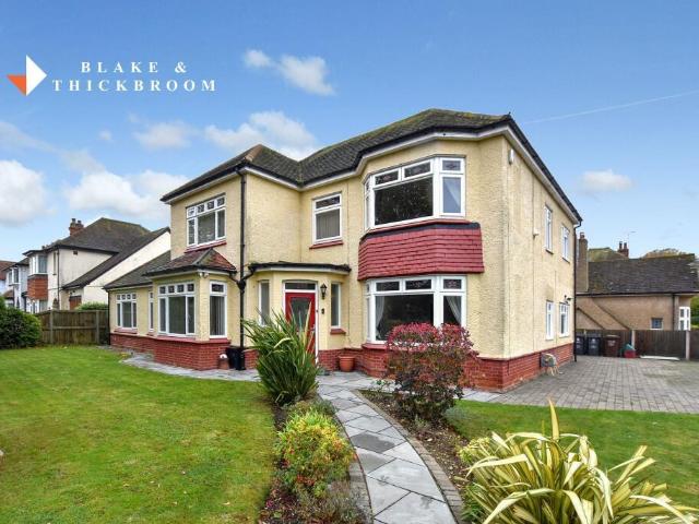 House for sale in Dale Hill, Essex