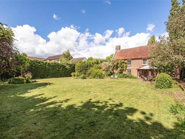 House for sale in Barnham and Eastergate, Clapham