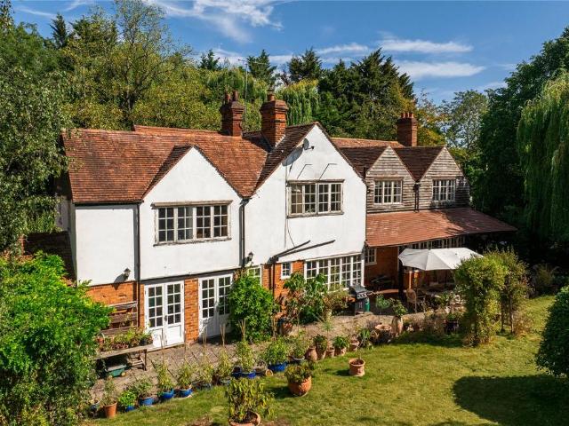 House for sale in Bedford
