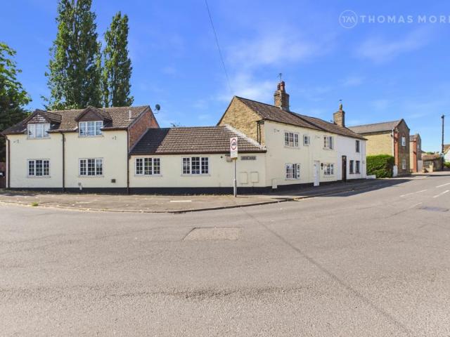 House for sale in Huntingdon, Cambridgeshire