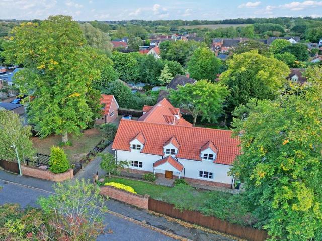 House for sale in Bedingfield, Suffolk