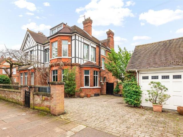 House for sale in Bedford