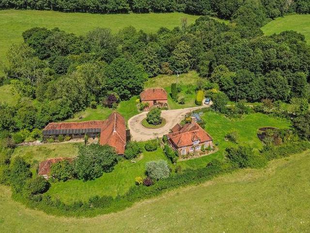 House for sale in Horsham, West Sussex