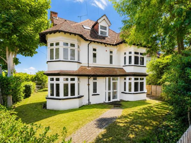 House for sale in St Albans, Five Acres
