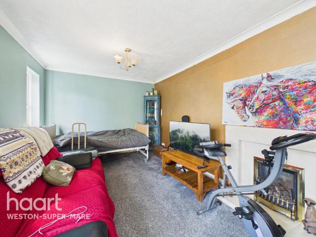 House for sale in South Hill, Bleadon